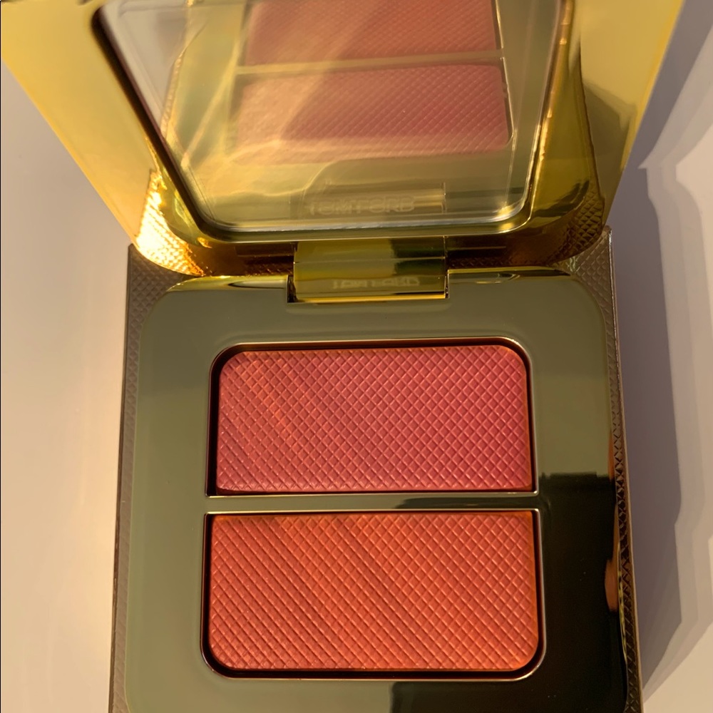 Tom Ford sheer cheek duo in exotic flora